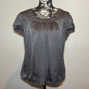 Violet & Claire Flirty Gray Blouse